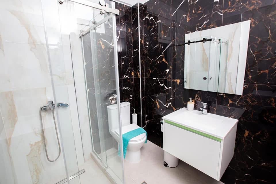Marane Luxury Suites Nea Moudania Exterior foto